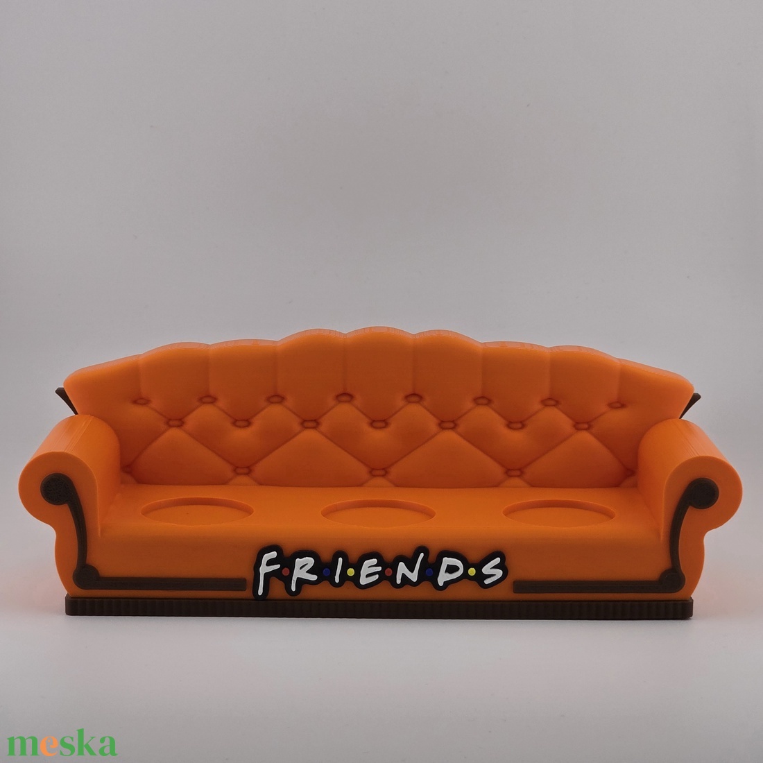 Jóbarátok Friends figura tartó - otthon & életmód - tárolás & rendszerezés - íróasztali tároló - Meska.hu