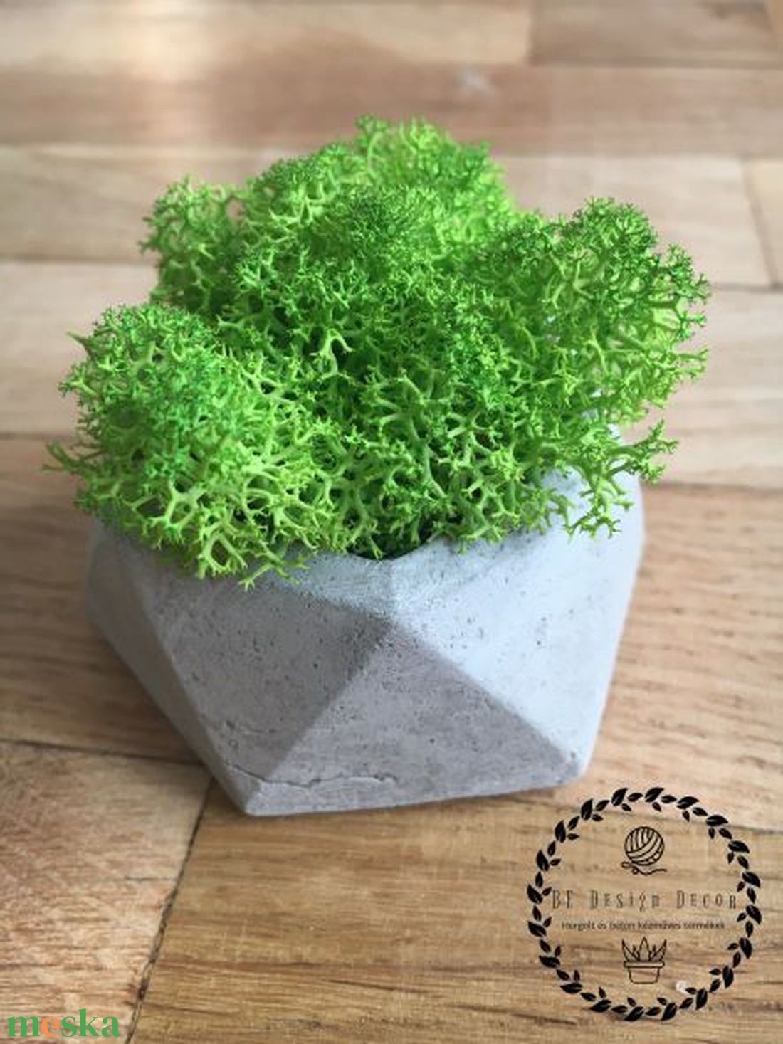 Beton mini kaspó zuzmóval - otthon & életmód - dekoráció - virágdísz és tartó - cserép & kaspó - Meska.hu