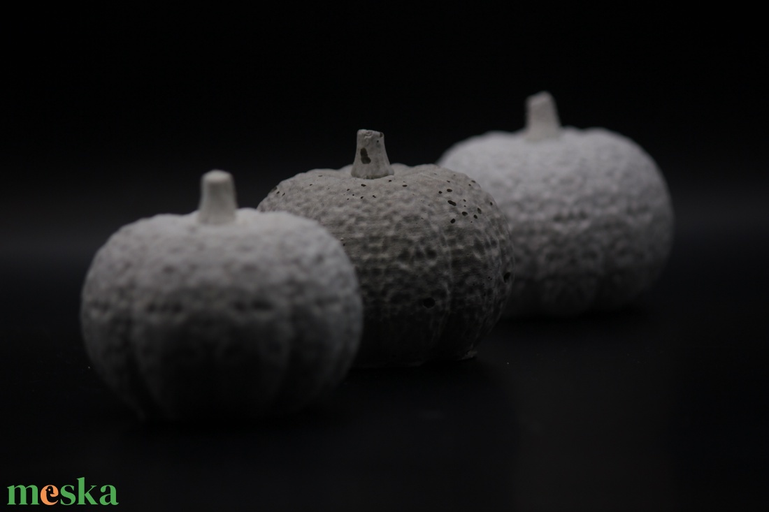 Halloween beton tök - otthon & életmód - dekoráció - halloween - halloweeni dekoráció - Meska.hu Halloween beton tök - otthon & életmód - dekoráció - halloween - halloweeni dekoráció - Meska.hu