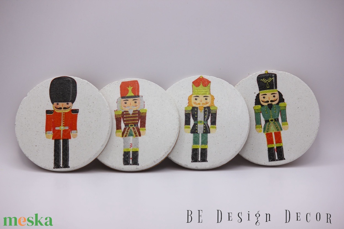 Karácsonyi huszár fehér beton poháralátét szett - karácsony - karácsonyi lakásdekoráció - ünnepi asztaldekoráció - Meska.hu