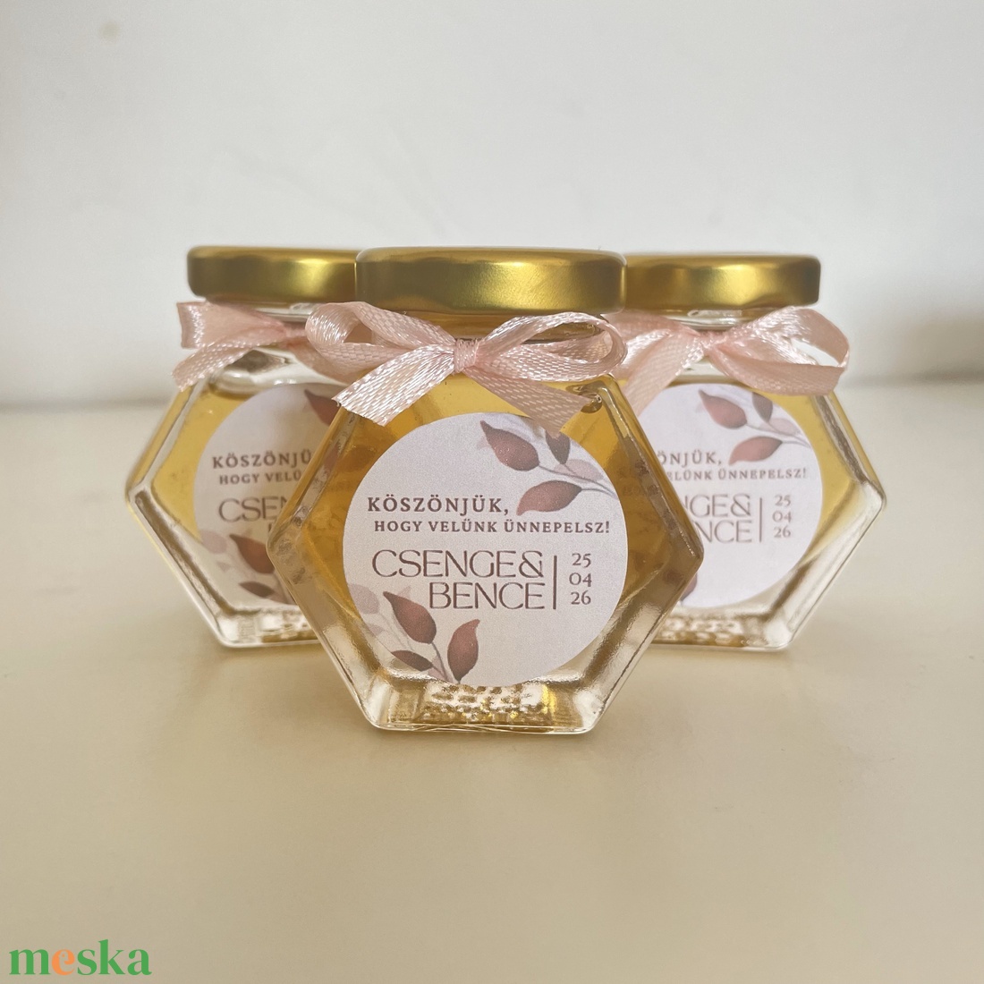 Mézes Esküvői Köszönetajándék/Köszönőajándék - Álló hexagon - 50 ml - esküvő - emlék & ajándék - köszönőajándék - Meska.hu