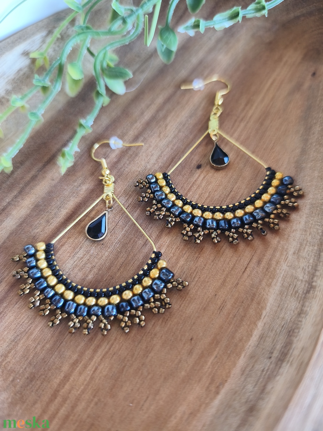 Éj királynő fülbevaló - ékszer - fülbevaló - lógó fülbevaló - Meska.hu