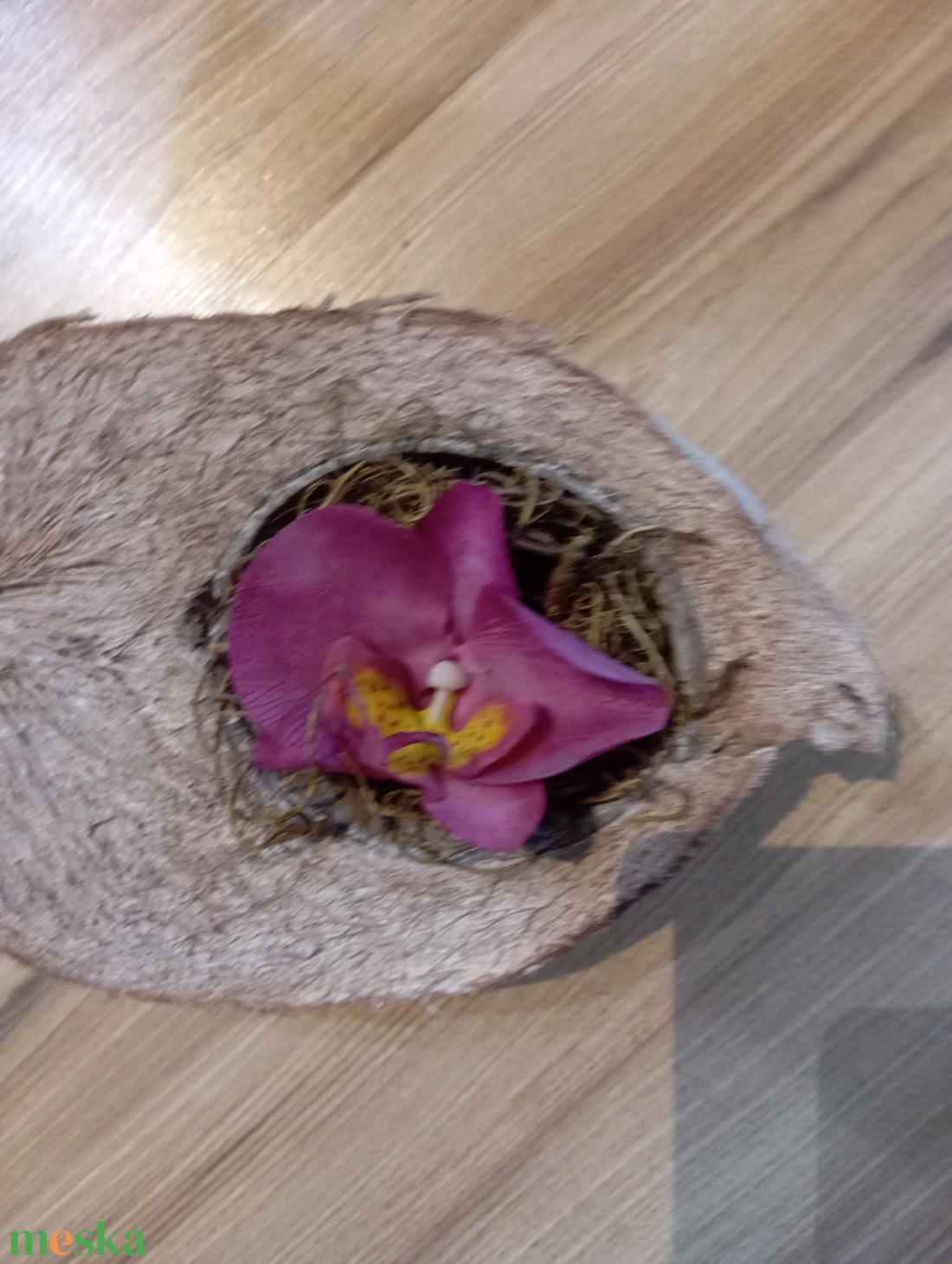 agyag orchidea fél kókuszdióban - otthon & életmód - dekoráció - asztal és polc dekoráció - asztaldísz - Meska.hu