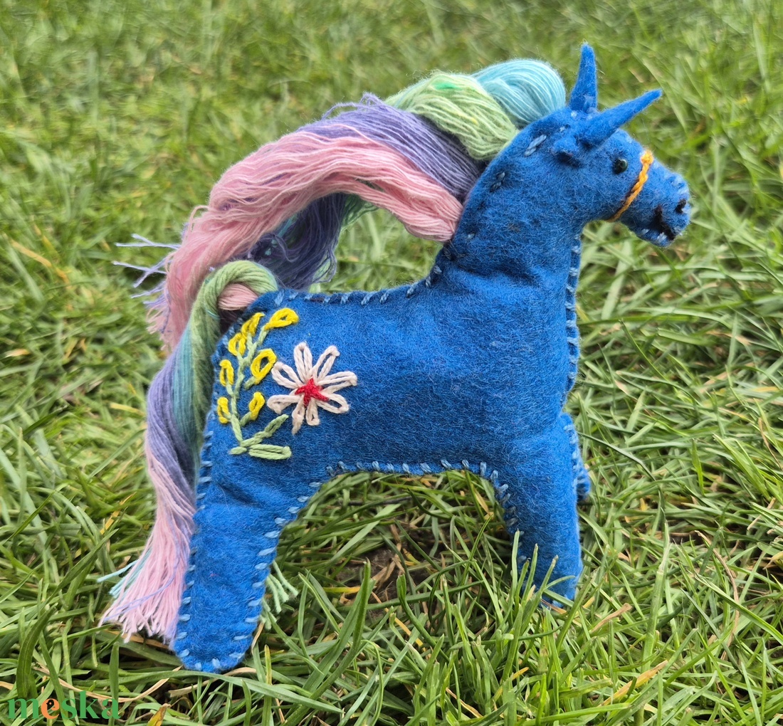 Húsvéti unikornis ló - játék & sport - plüssállat & játékfigura - ló - Meska.hu