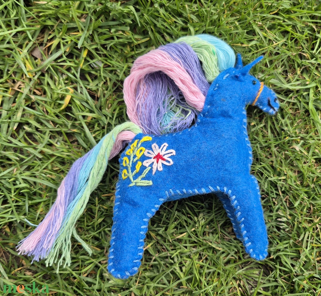 Húsvéti unikornis ló - játék & sport - plüssállat & játékfigura - ló - Meska.hu
