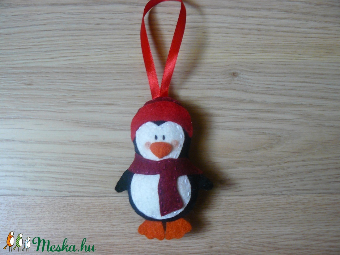 Filc pingvin karácsonyfadísz  -  - Meska.hu