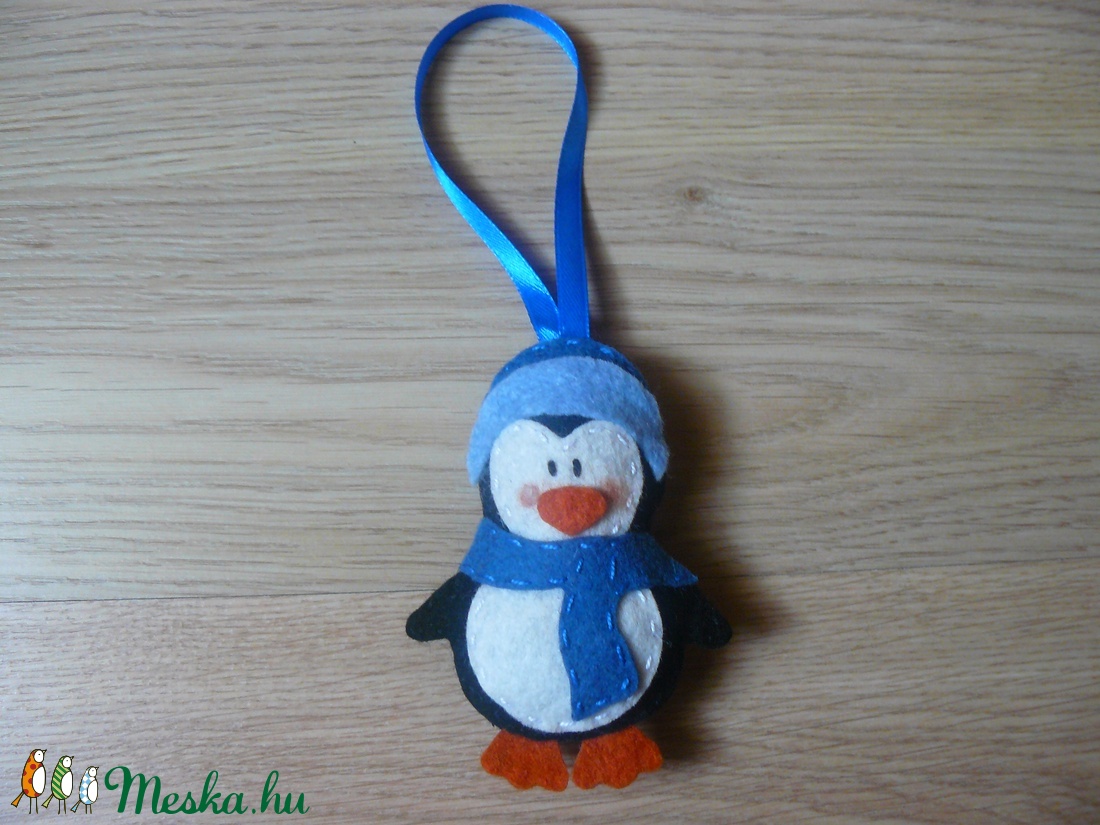 Filc pingvin karácsonyfadísz  -  - Meska.hu