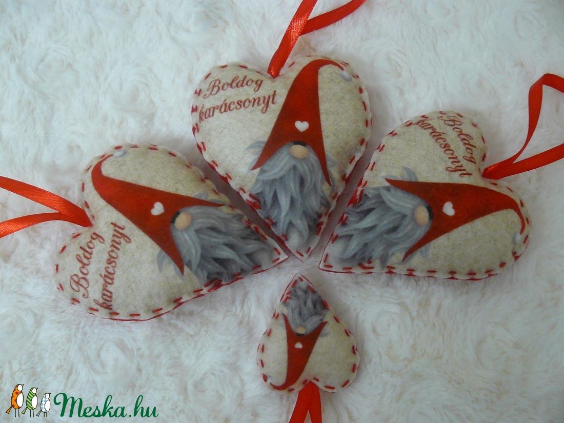 Manó mintás filc szívek -  - Meska.hu