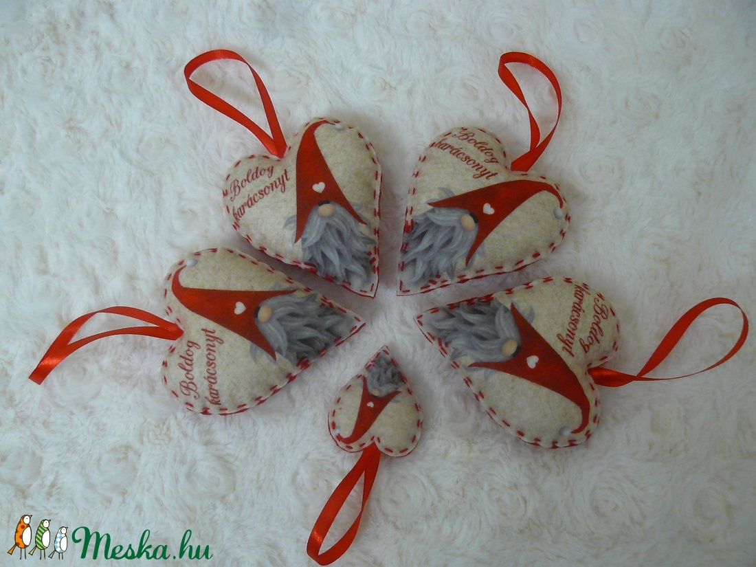 Manó mintás filc szívek -  - Meska.hu