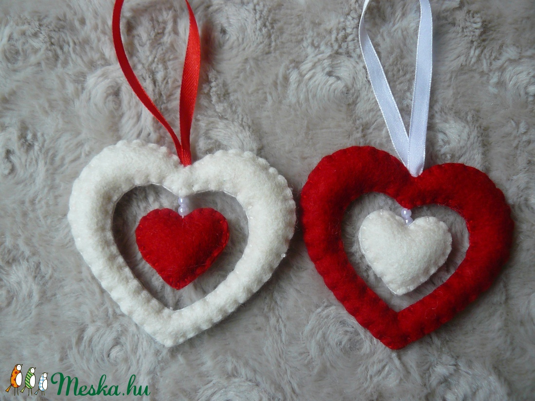 Filc szívek piros-fehér -  - Meska.hu