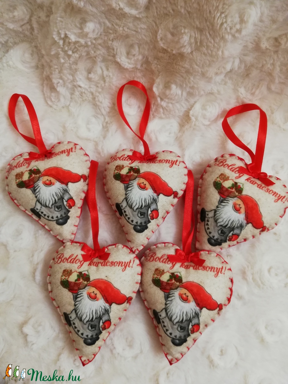 Manó mintás filc szívek -  - Meska.hu