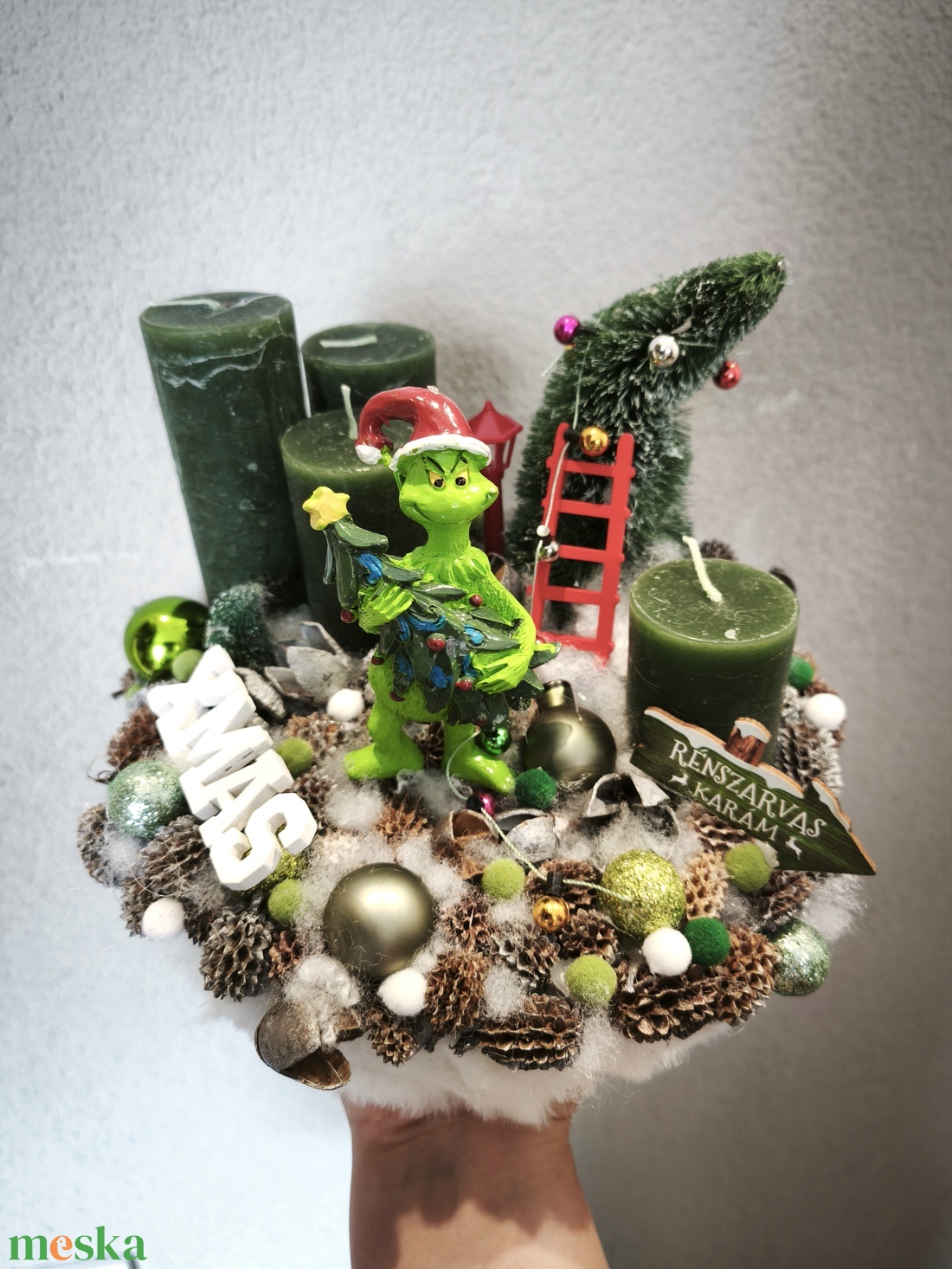 Grinch adventi koszorú  - karácsony - adventi díszek - adventi gyertyadíszek és koszorúdíszek - Meska.hu