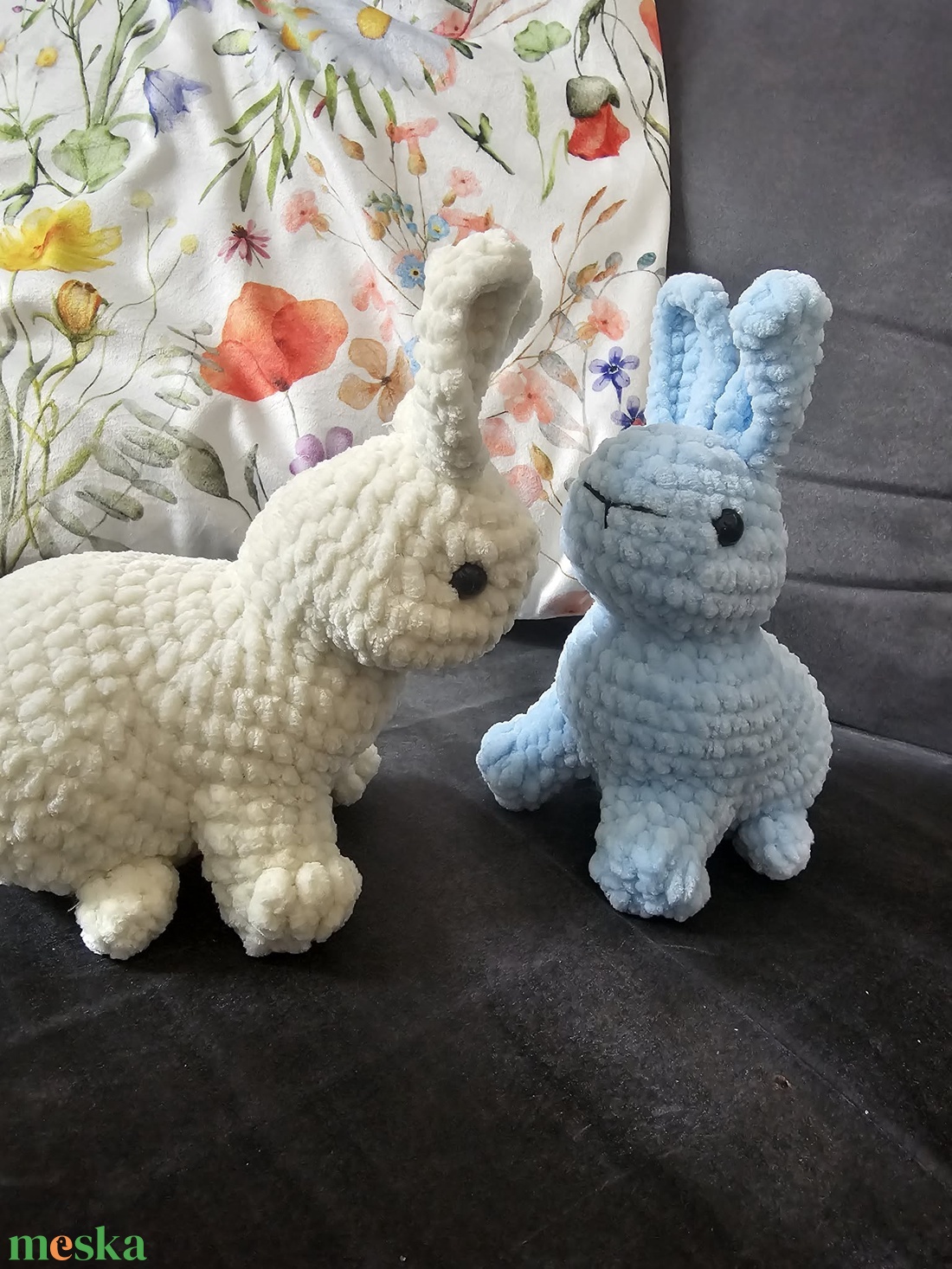 Horgolt húsvéti hangulat - Nyuszi ül a ...... - játék & sport - plüssállat & játékfigura - nyuszi - Meska.hu