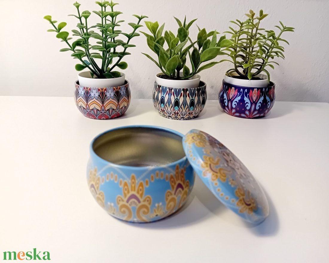 Színes fém doboz - kellékek & szerszámok - csomagolóanyag - doboz, henger - Meska.hu Színes fém doboz - kellékek & szerszámok - csomagolóanyag - doboz, henger - Meska.hu
