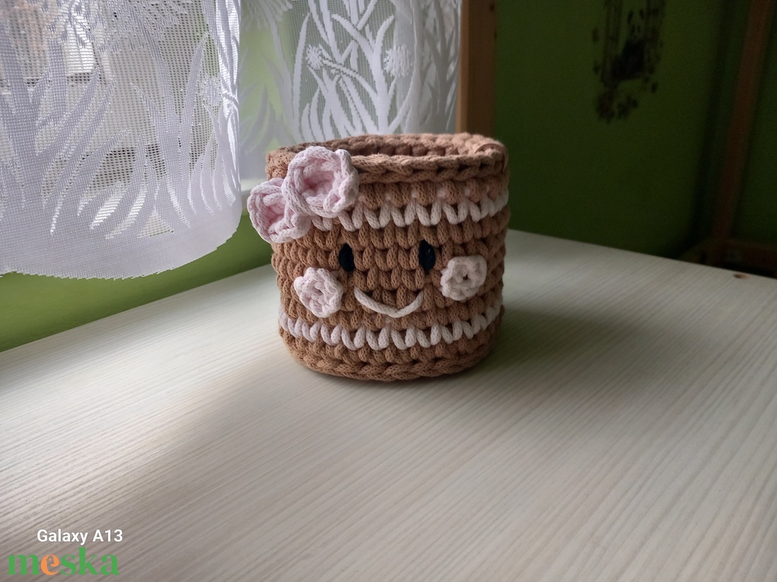 Horgolt Mézi tároló - otthon & életmód - babaszoba, gyerekszoba - játéktároló - Meska.hu Horgolt Mézi tároló - otthon & életmód - babaszoba, gyerekszoba - játéktároló - Meska.hu