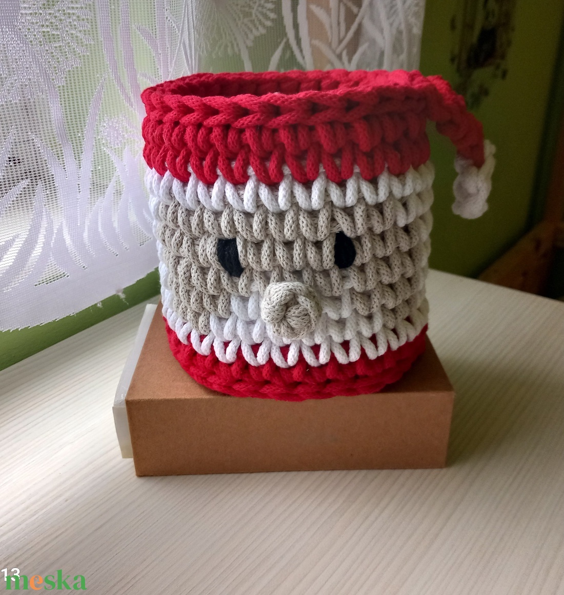 Horgolt mikulás tároló  - karácsony - karácsonyi lakásdekoráció - Meska.hu