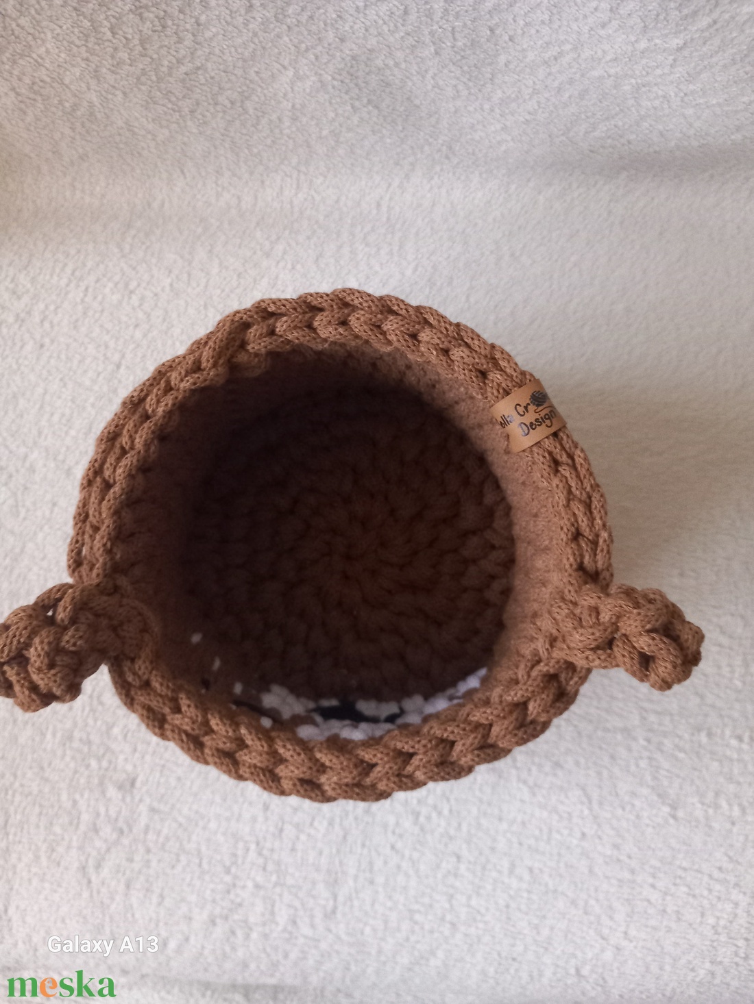 Horgolt barna kutyusos tároló  -  - Meska.hu