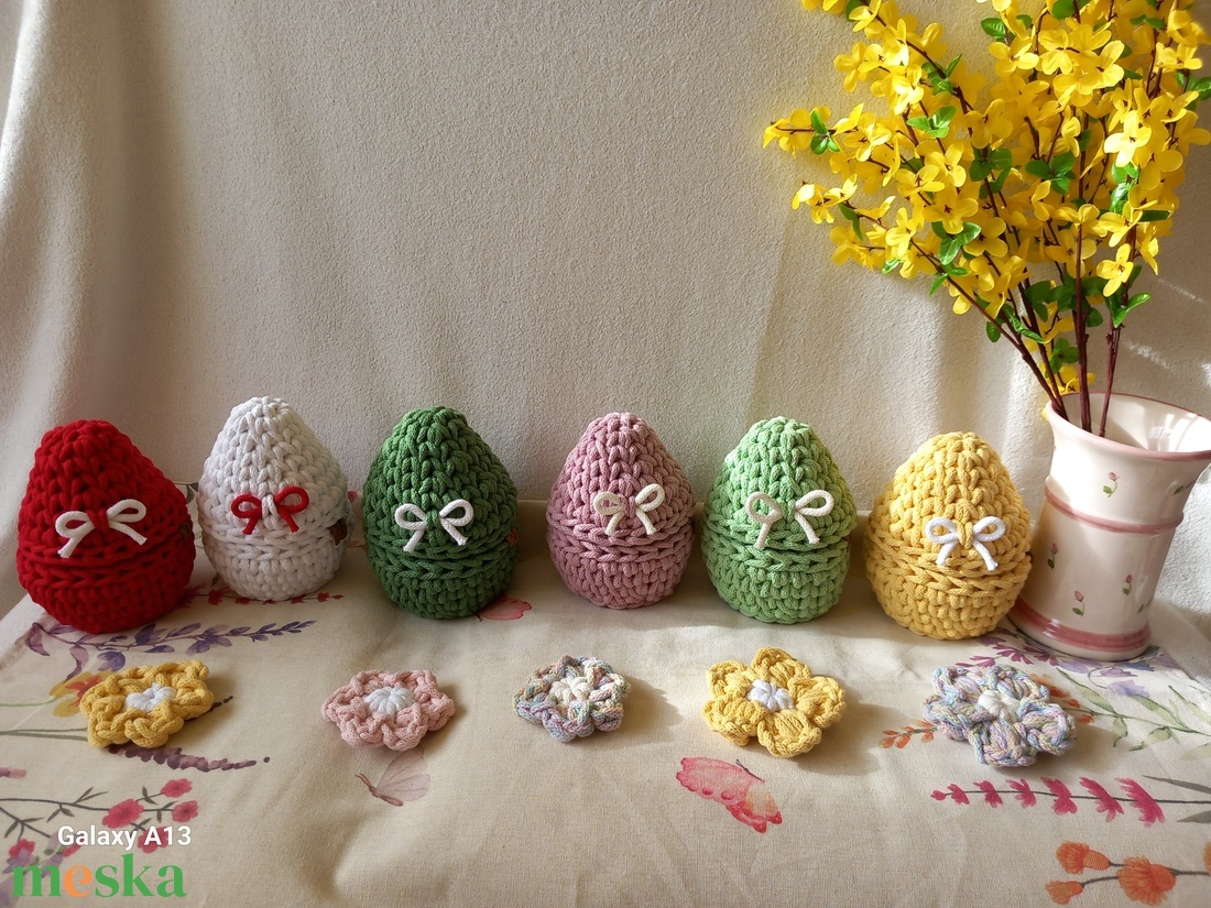 Horgolt nyitható tojások - otthon & életmód - dekoráció - húsvéti asztaldíszek - Meska.hu