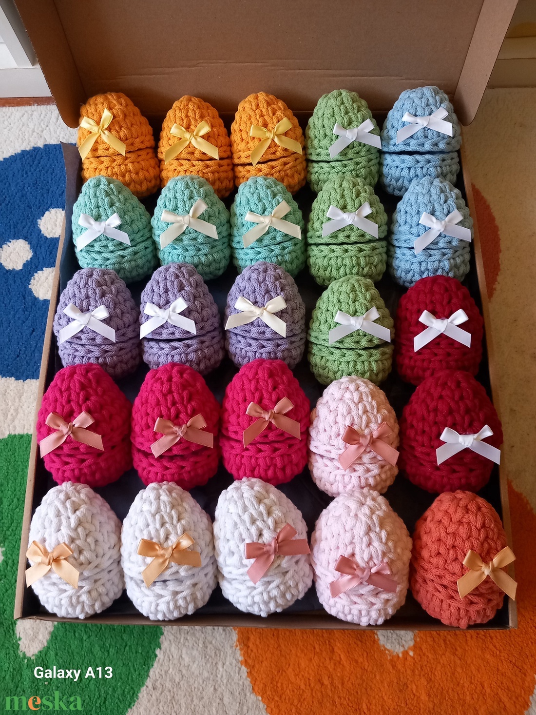 Horgolt nyitható kis tojások - ünnepi díszek, dekorációk - húsvéti díszek és dekorációk - húsvéti ajándékátadó - Meska.hu