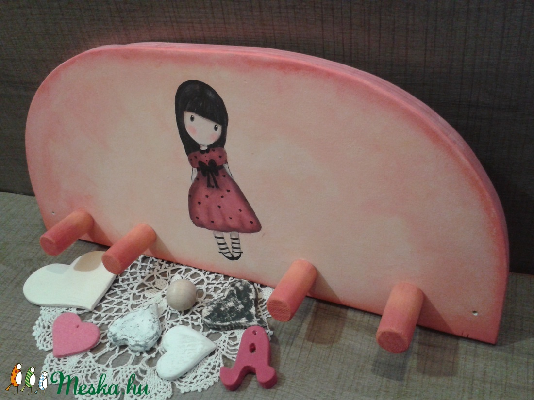 Kézzel festett Gorjuss babás fogas. -  - Meska.hu