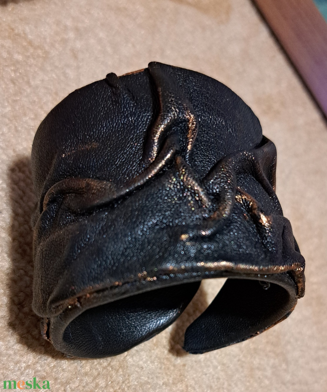 Fekete csillogás - ékszer - karkötő - karperec - Meska.hu