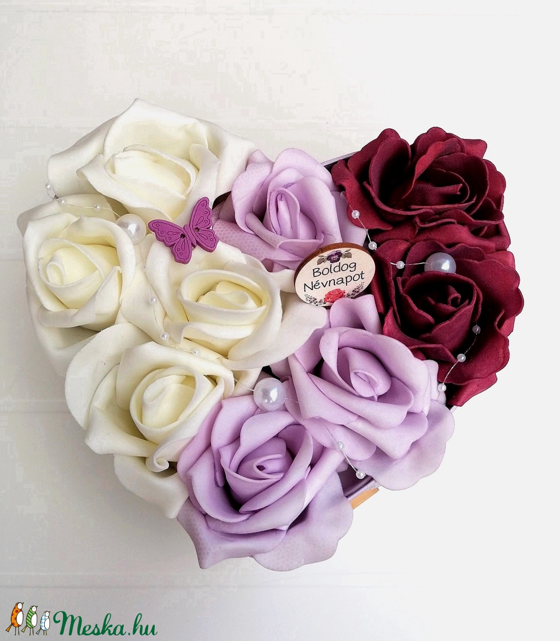 Rózsabox bordó, lila, fehér virágokkal - otthon & lakás - dekoráció - csokor & virágdísz - Meska.hu