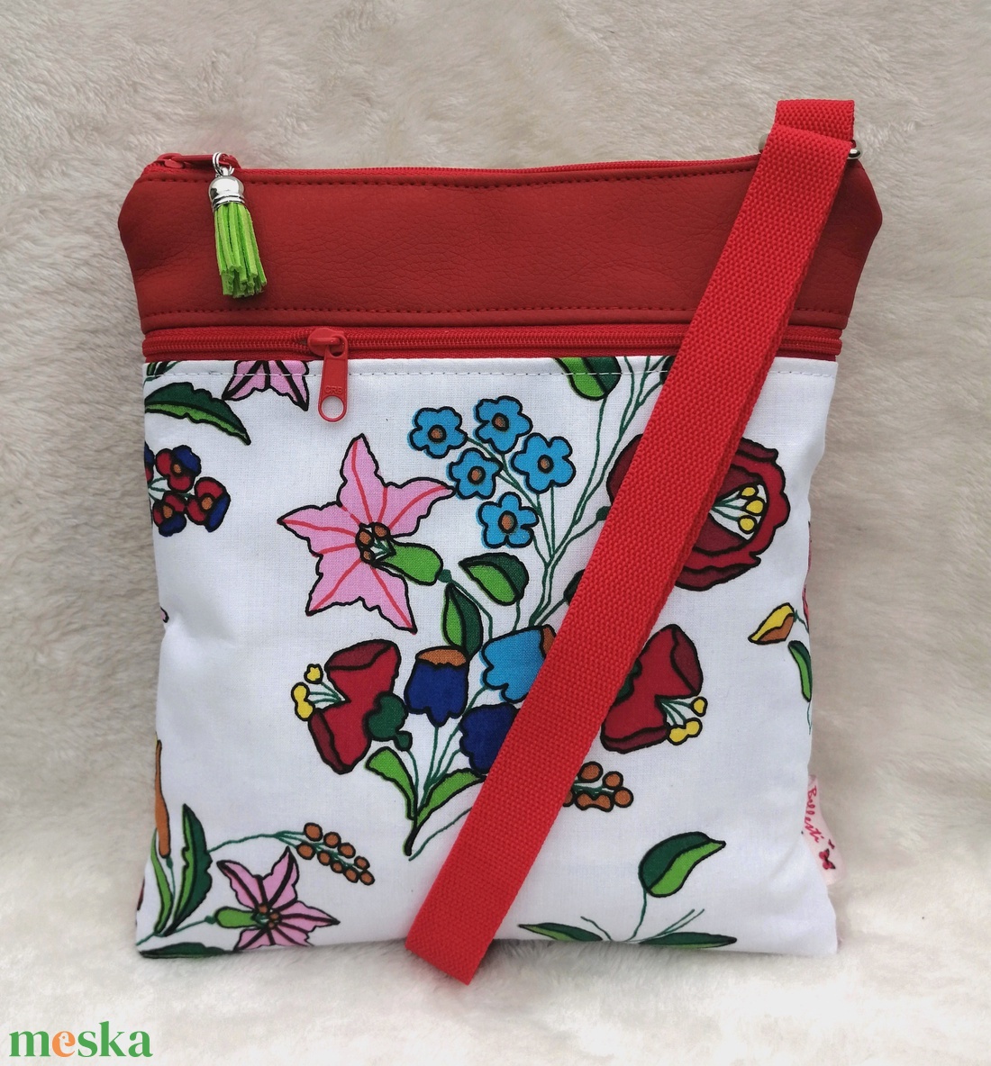 Kalocsai mintás tarisznya, oldaltáska - piros 20x23 cm - táska & tok - kézitáska & válltáska - tarisznya - Meska.hu Kalocsai mintás tarisznya, oldaltáska - piros 20x23 cm - táska & tok - kézitáska & válltáska - tarisznya - Meska.hu