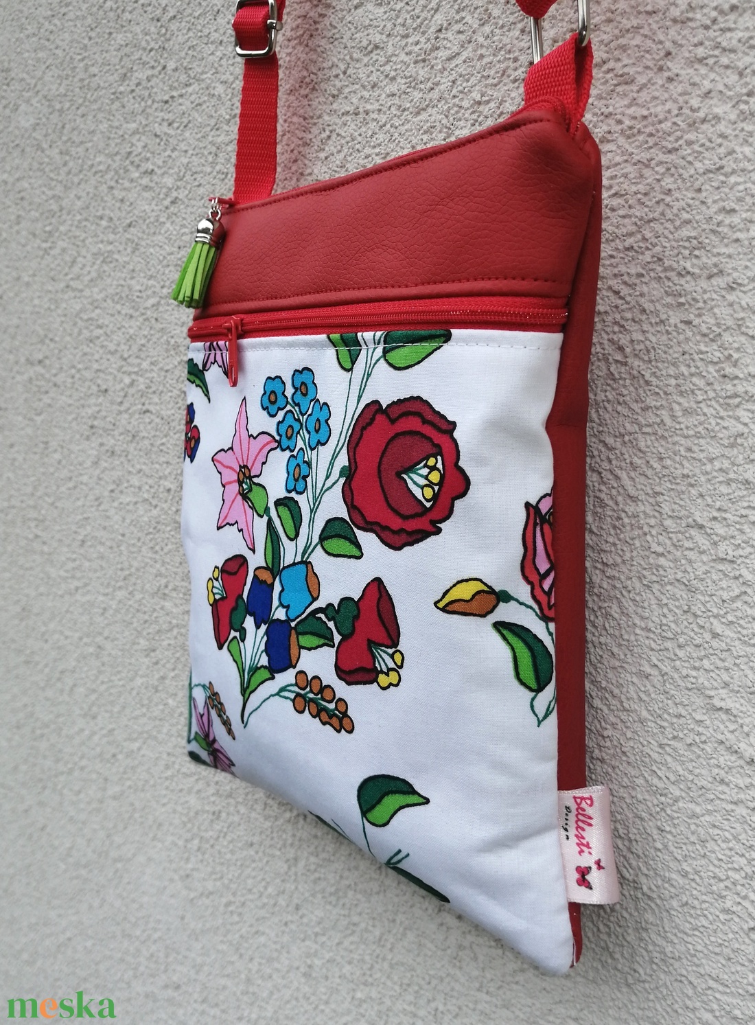 Kalocsai mintás tarisznya, oldaltáska - piros 20x23 cm - táska & tok - kézitáska & válltáska - tarisznya - Meska.hu Kalocsai mintás tarisznya, oldaltáska - piros 20x23 cm - táska & tok - kézitáska & válltáska - tarisznya - Meska.hu