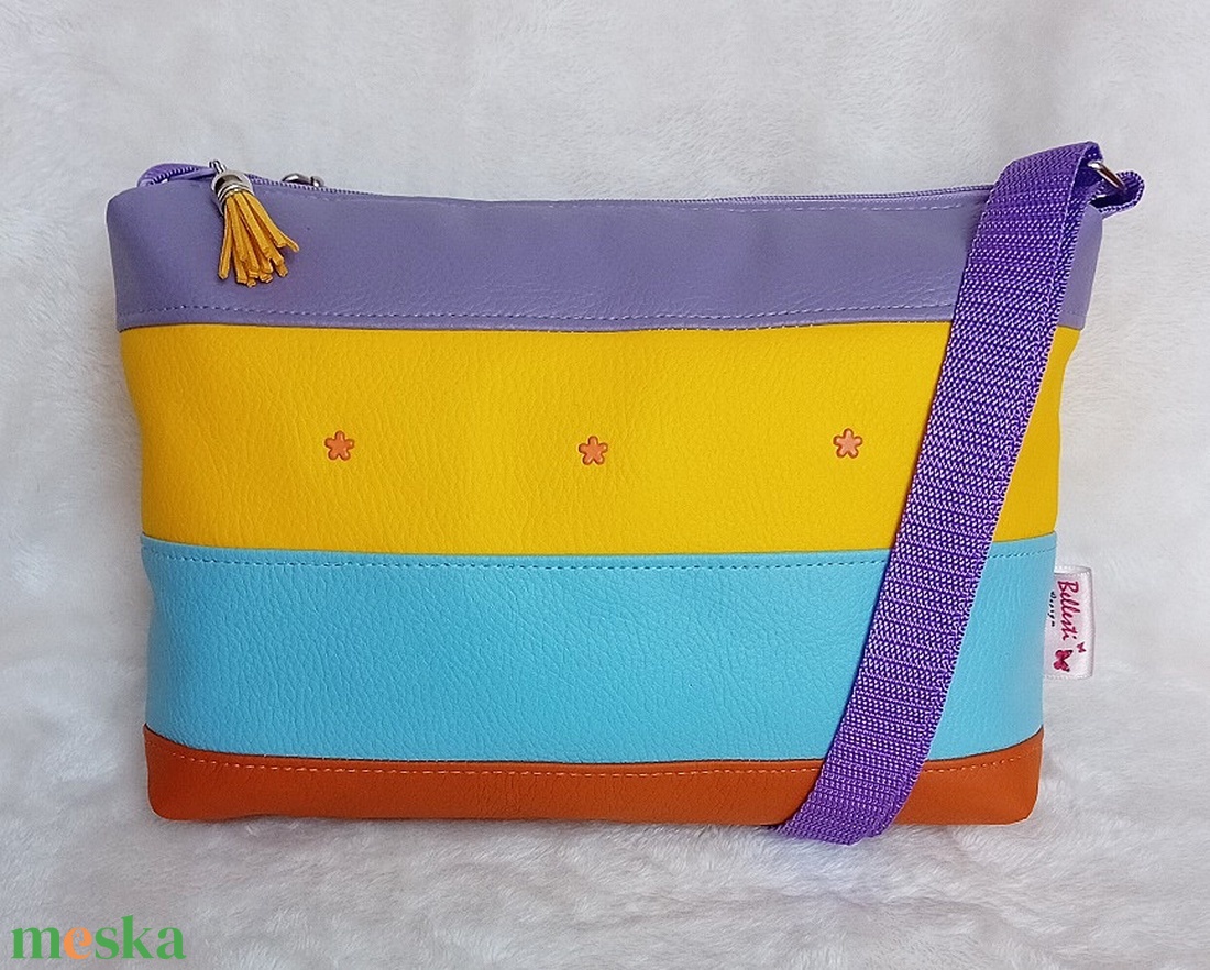 Válltáska nyári színekben apró virágokkal 23x18 cm - táska & tok - kézitáska & válltáska - válltáska - Meska.hu Válltáska nyári színekben apró virágokkal 23x18 cm - táska & tok - kézitáska & válltáska - válltáska - Meska.hu