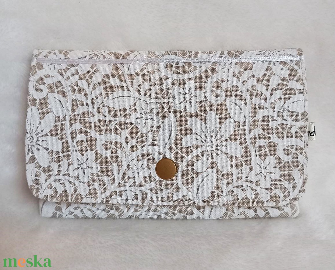 Csipke mintás textil pénztárca-drapp - táska & tok - pénztárca & más tok - pénztárca - női pénztárca - Meska.hu Csipke mintás textil pénztárca-drapp - táska & tok - pénztárca & más tok - pénztárca - női pénztárca - Meska.hu