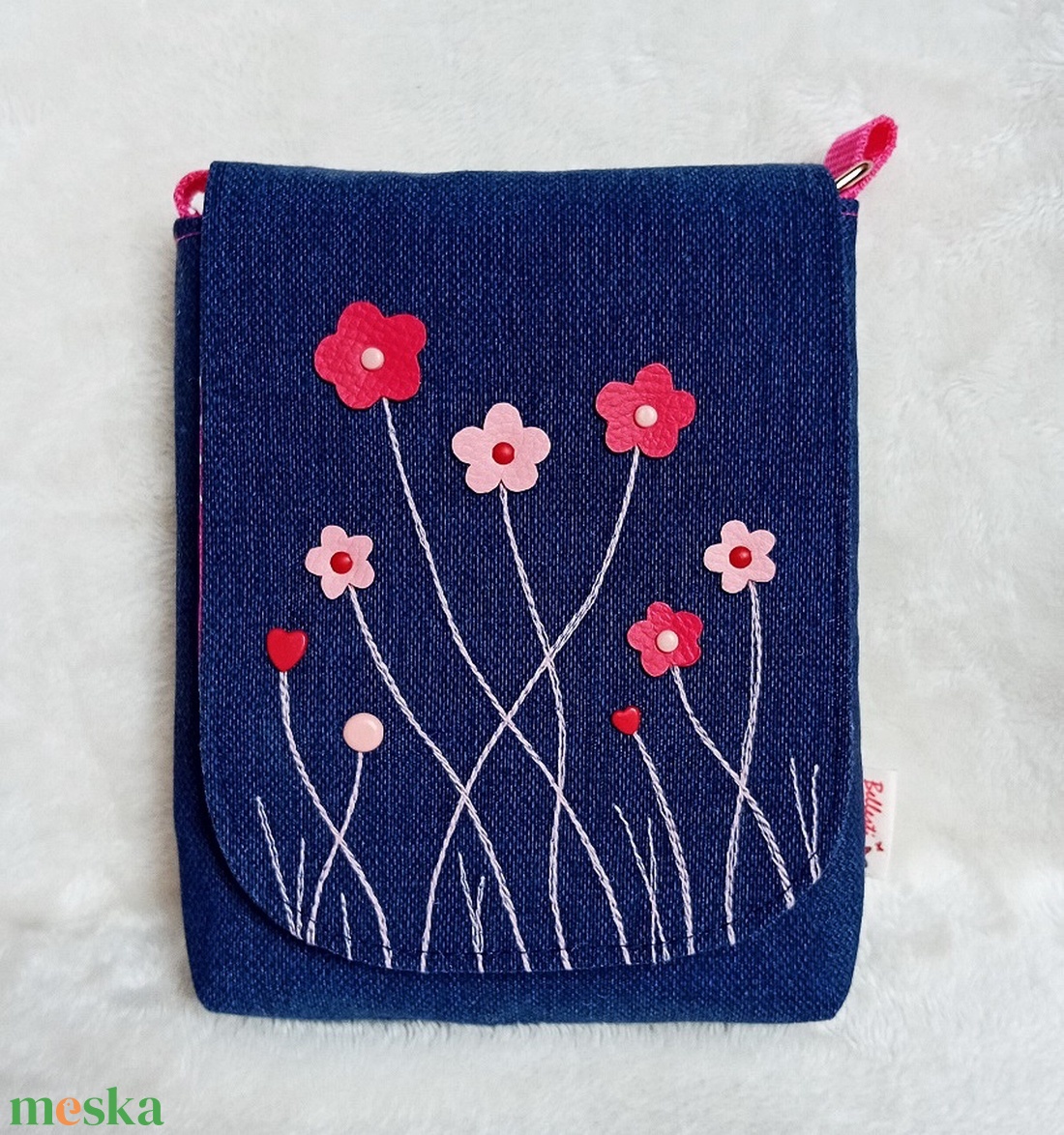 Gyerek, kislány farmer oldaltáska - rózsaszínű-pink virágok - táska & tok - kézitáska & válltáska - vállon átvethető táska - Meska.hu Gyerek, kislány farmer oldaltáska - rózsaszínű-pink virágok - táska & tok - kézitáska & válltáska - vállon átvethető táska - Meska.hu