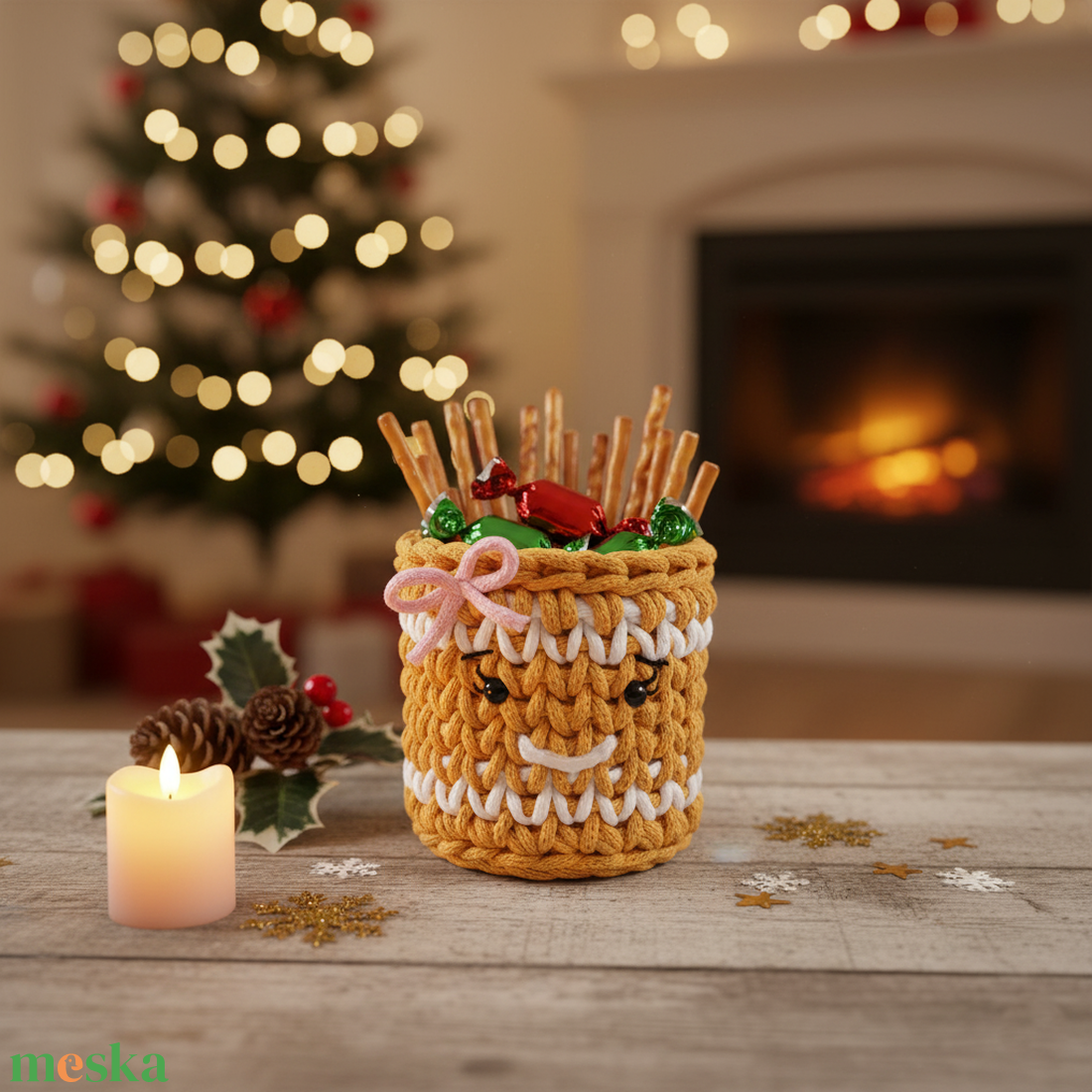 Horgolt Mézi kosárka  - karácsony - karácsonyi lakásdekoráció - ünnepi asztaldekoráció - Meska.hu