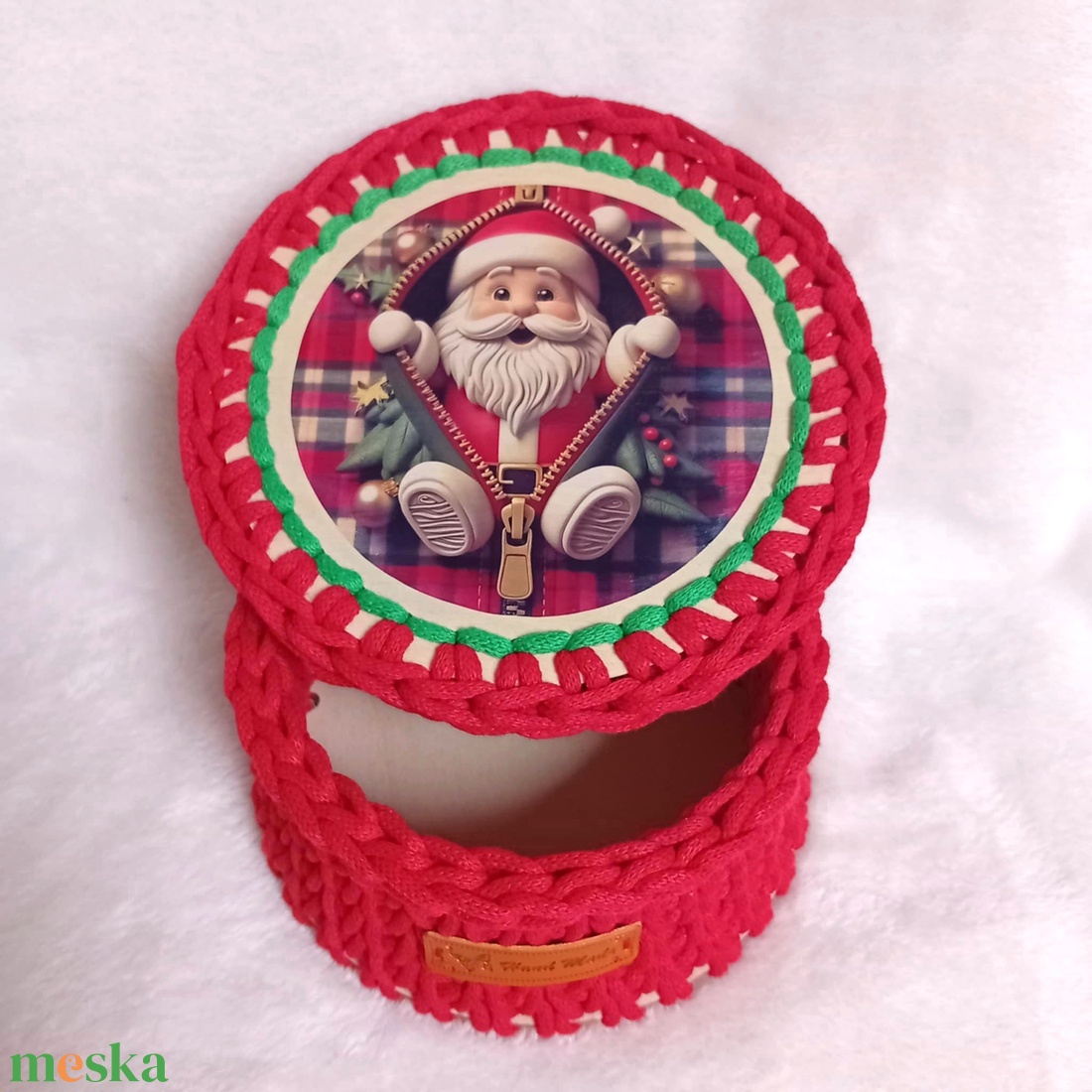 Karácsonyi horgolt fedeles kosár, Télapó - otthon & életmód - tárolás & rendszerezés - tárolókosár - Meska.hu Karácsonyi horgolt fedeles kosár, Télapó - otthon & életmód - tárolás & rendszerezés - tárolókosár - Meska.hu
