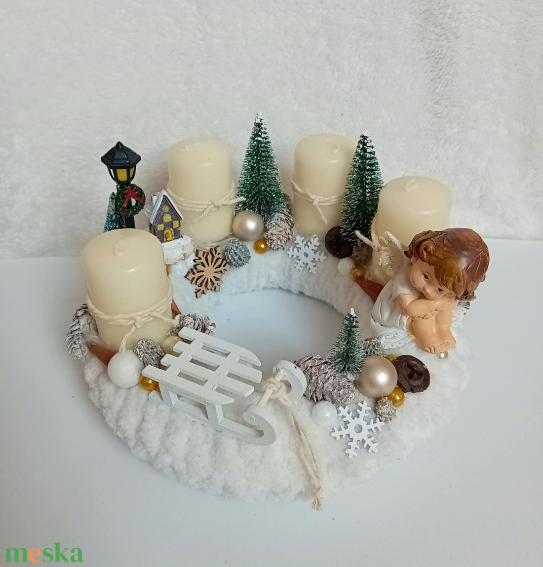 Adventi, karácsonyi koszorú kerámia angyalkával - karácsony - adventi díszek - adventi koszorú - Meska.hu Adventi, karácsonyi koszorú kerámia angyalkával - karácsony - adventi díszek - adventi koszorú - Meska.hu