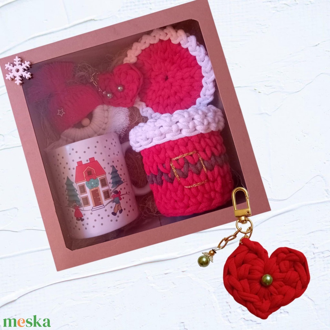 Karácsonyi kuckózás ajándékszett, piros, bögrés - otthon & életmód - tárolás & rendszerezés - tárolókosár - Meska.hu