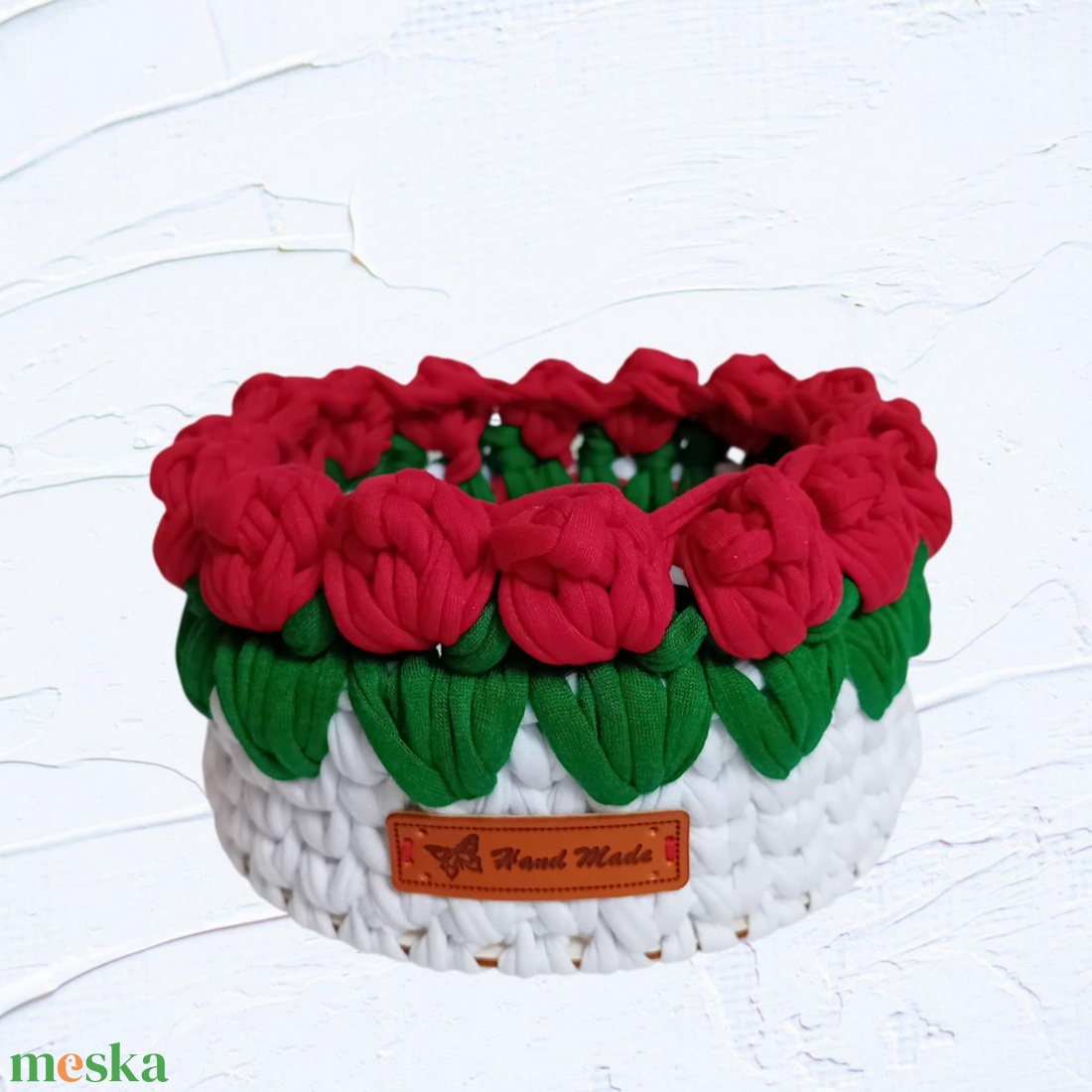Horgolt rózsás kosárka  - otthon & életmód - tárolás & rendszerezés - tárolókosár - Meska.hu