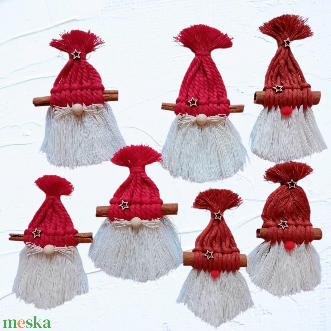 Makramé karácsonyfadíszek, télapó, szivárvány, koszorú - karácsony - karácsonyi lakásdekoráció - karácsonyfadíszek - Meska.hu