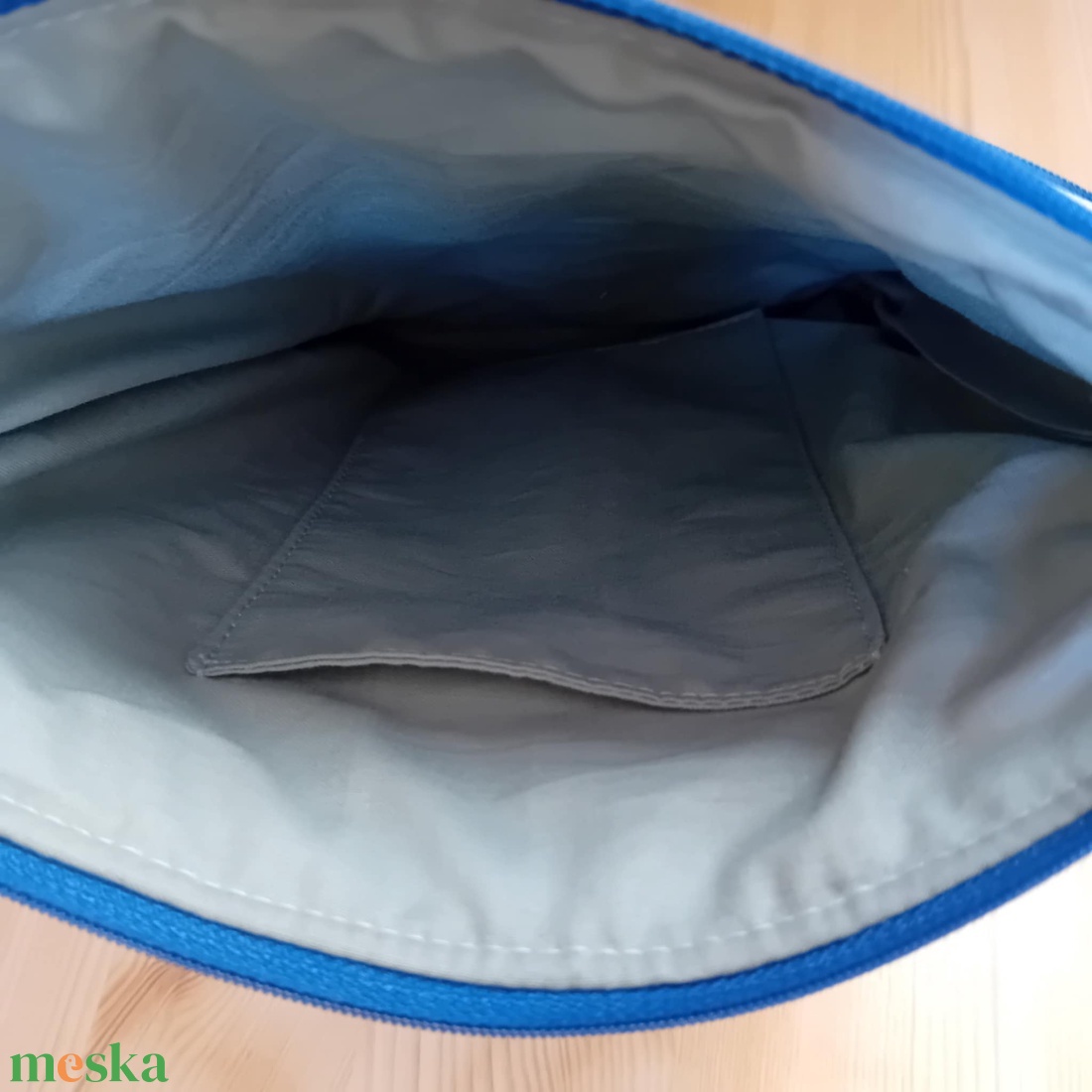 2in1 válltáska citybag oldaltáska páva mintás kék 25x27 cm - táska & tok - kézitáska & válltáska - vállon átvethető táska - Meska.hu