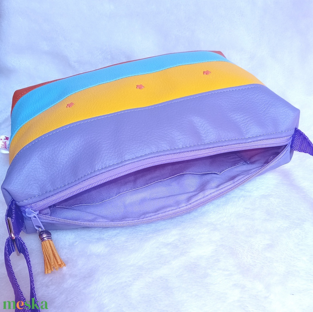 Rohangálós válltáska oldaltáska nyári színekben apró virágokkal 23x18 cm - táska & tok - kézitáska & válltáska - válltáska - Meska.hu