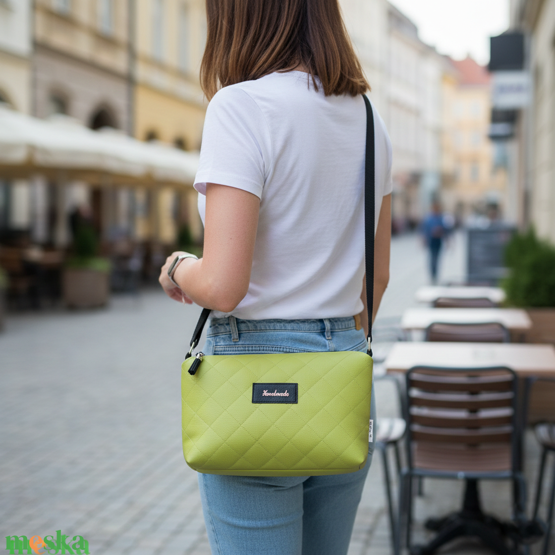 Rohangálós 2in1 válltáska oldaltáska steppelt mintával kiwi textilbőr 25x17 cm - táska & tok - kézitáska & válltáska - vállon átvethető táska - Meska.hu