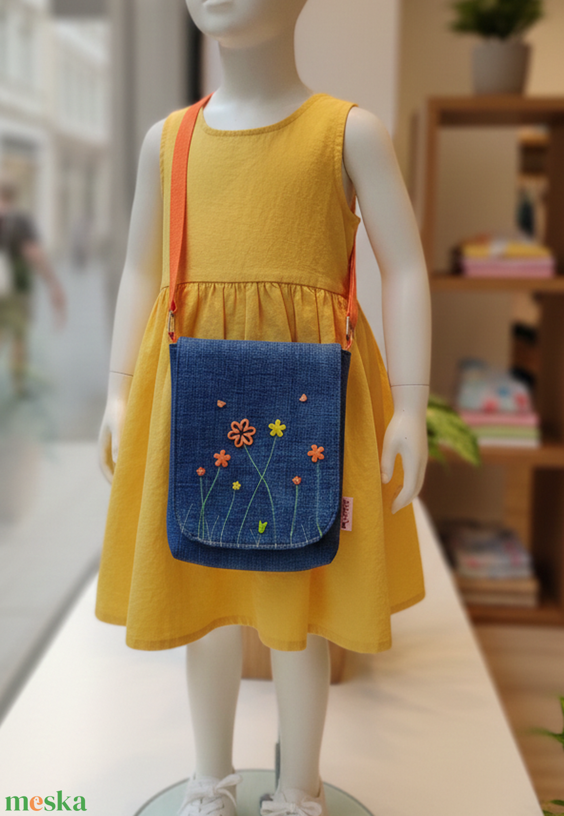 Gyerek farmer válltáska - citrom-narancssárga virágok/pillangók - táska & tok - kézitáska & válltáska - vállon átvethető táska - Meska.hu