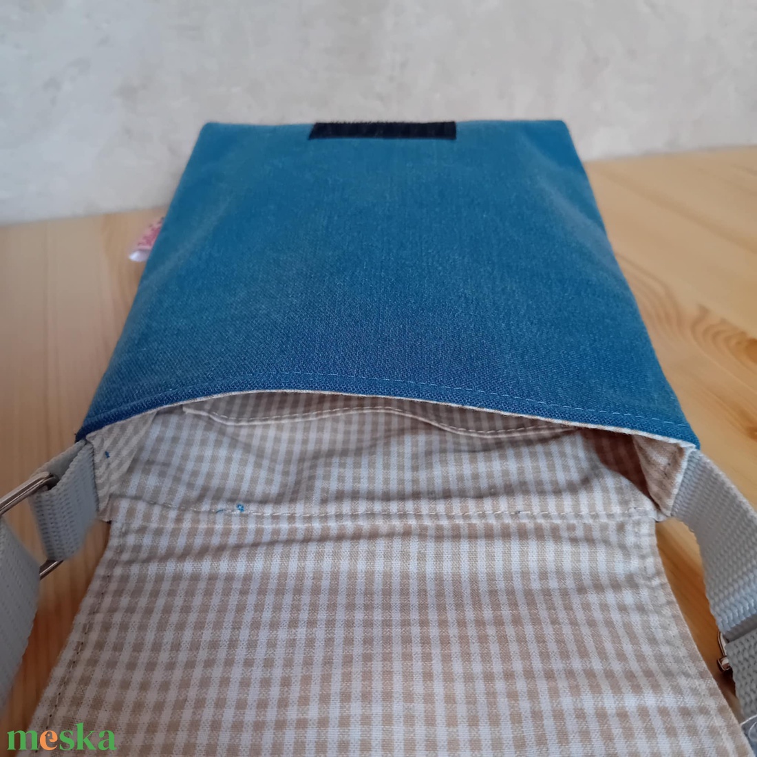 Gyerek farmer oldaltáska válltáska cicával és lufival - táska & tok - kézitáska & válltáska - vállon átvethető táska - Meska.hu