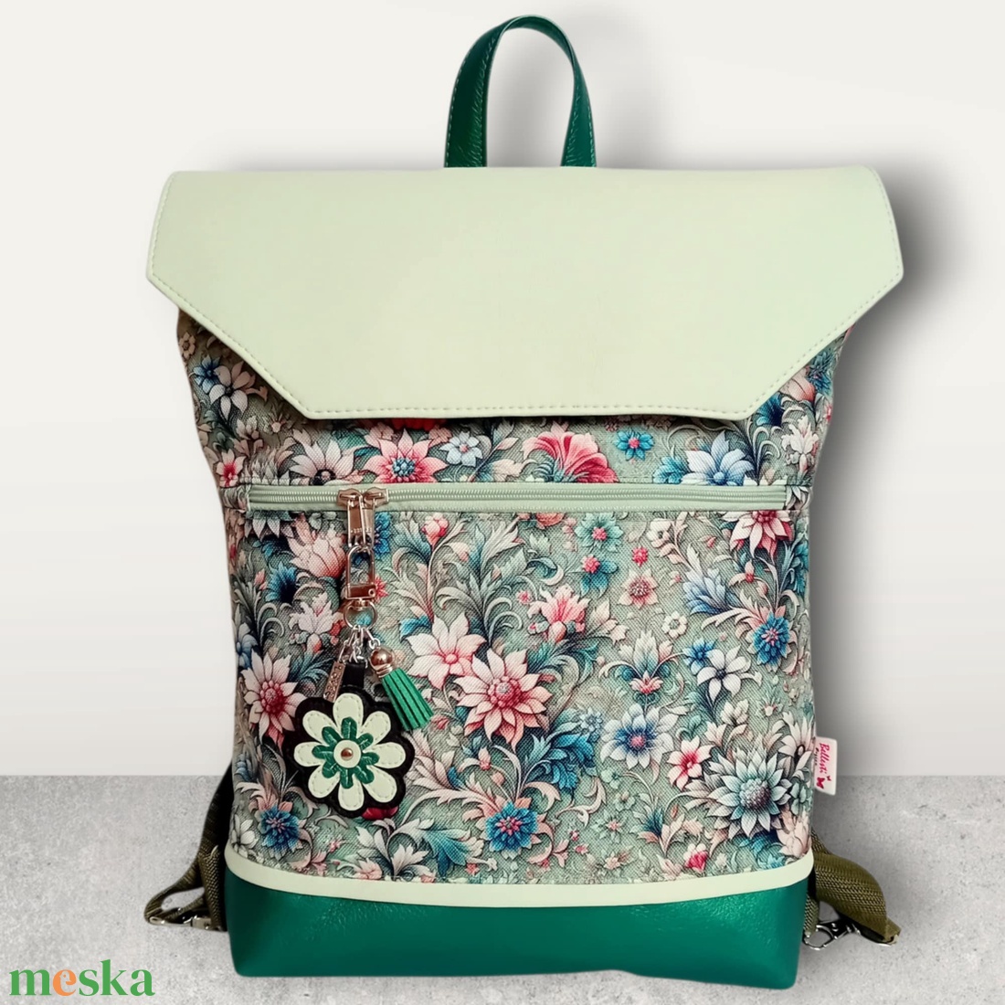 4in1 univerzális hátitáska oldaltáska kulcstartó szett zöld/menta 30x35 cm - táska & tok - variálható táska - Meska.hu
