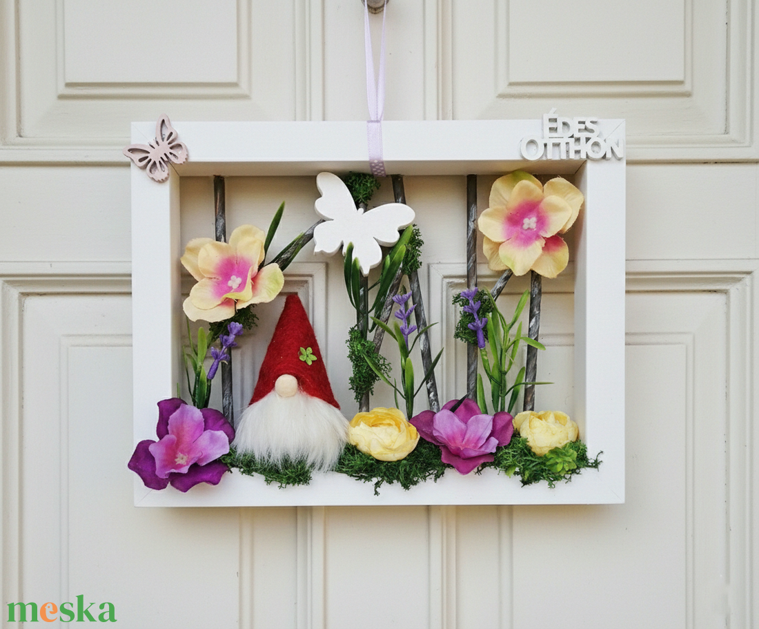 Tavaszi, nyári ajtódísz, kopogtató - Tavasz manó képkeretben - otthon & életmód - dekoráció - ajtó- és ablak dekoráció - ajtódísz & kopogtató - Meska.hu