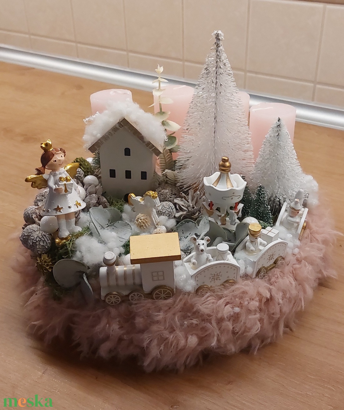 Adventi asztalidísz vidám téli játszótérrel,angyalkával - karácsony - adventi díszek - adventi asztaldísz - Meska.hu