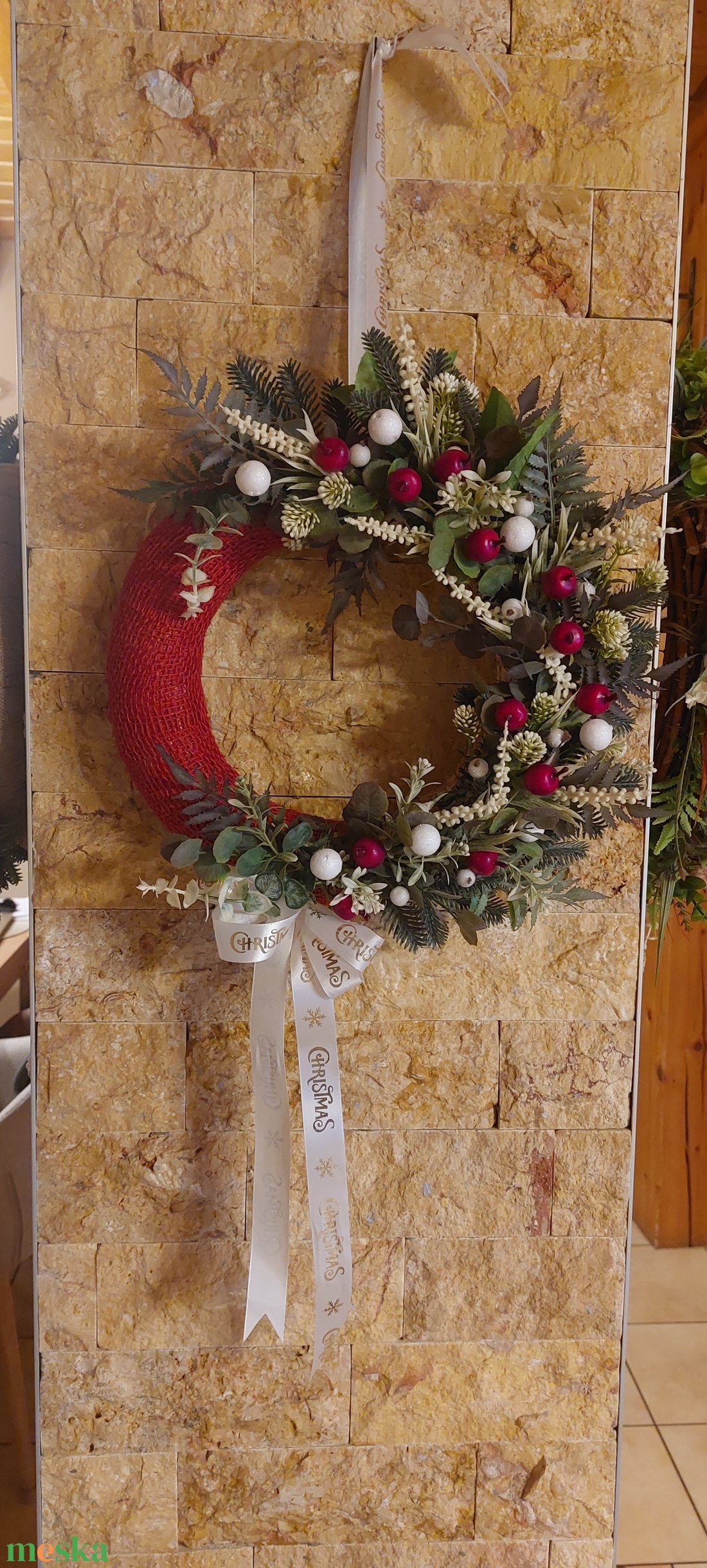 Adventi ajtódísz fenyővel bogyókkal levelekkel. - karácsony - adventi díszek - adventi ajtódísz - Meska.hu