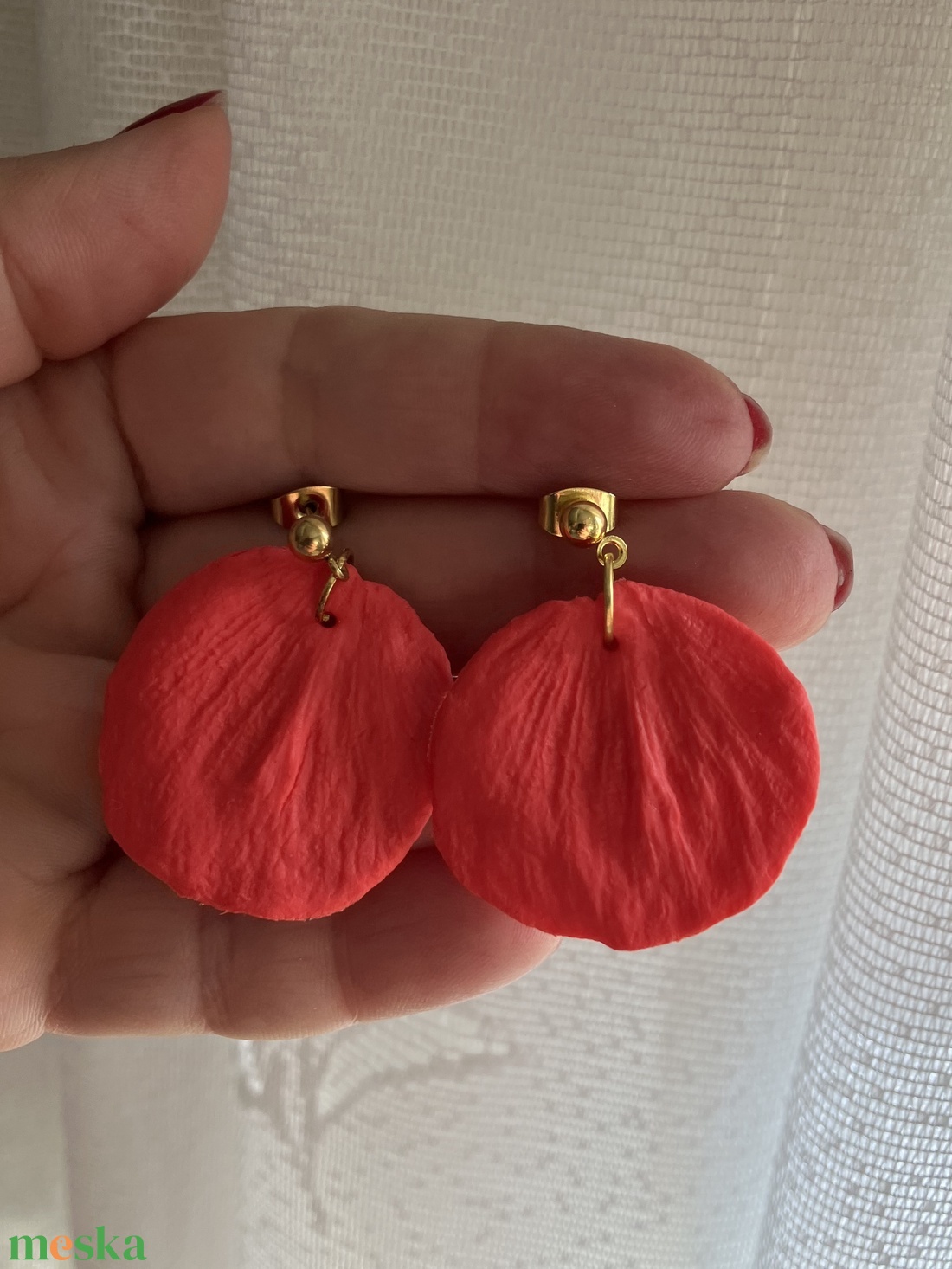 Virágszirom alakú polymer clay, süthető gyurma fülbevaló - ékszer - fülbevaló - lógó fülbevaló - Meska.hu