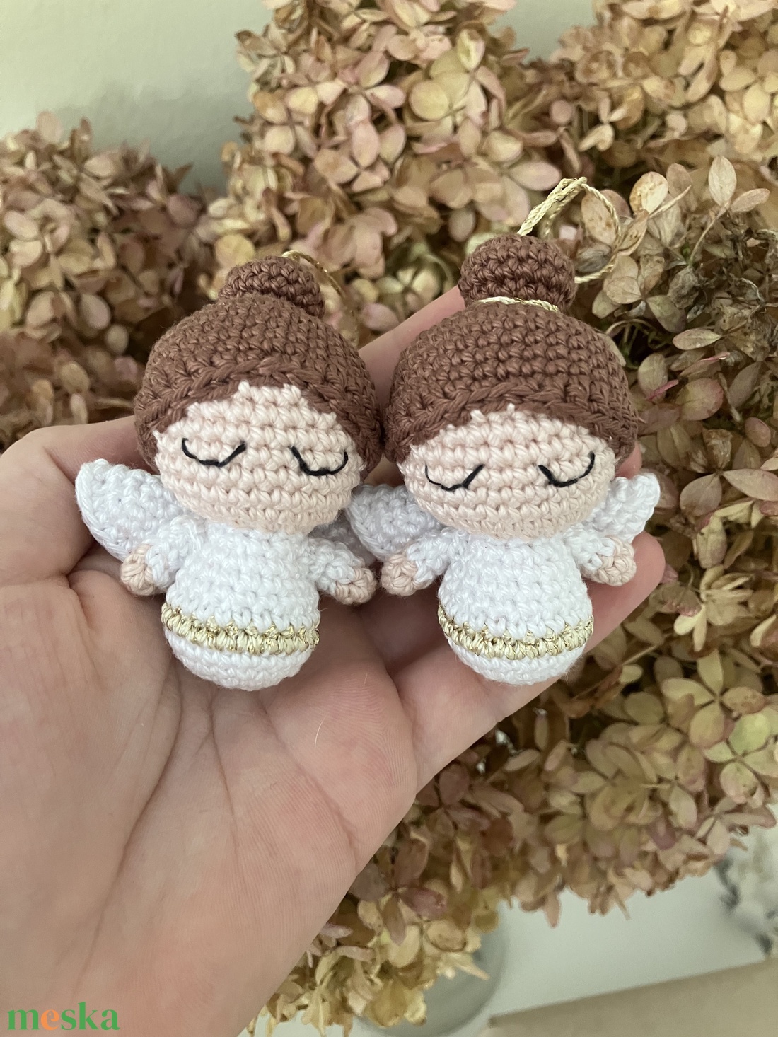 Horgolt angyalka dísz - karácsony - karácsonyi lakásdekoráció - karácsonyfadíszek - Meska.hu