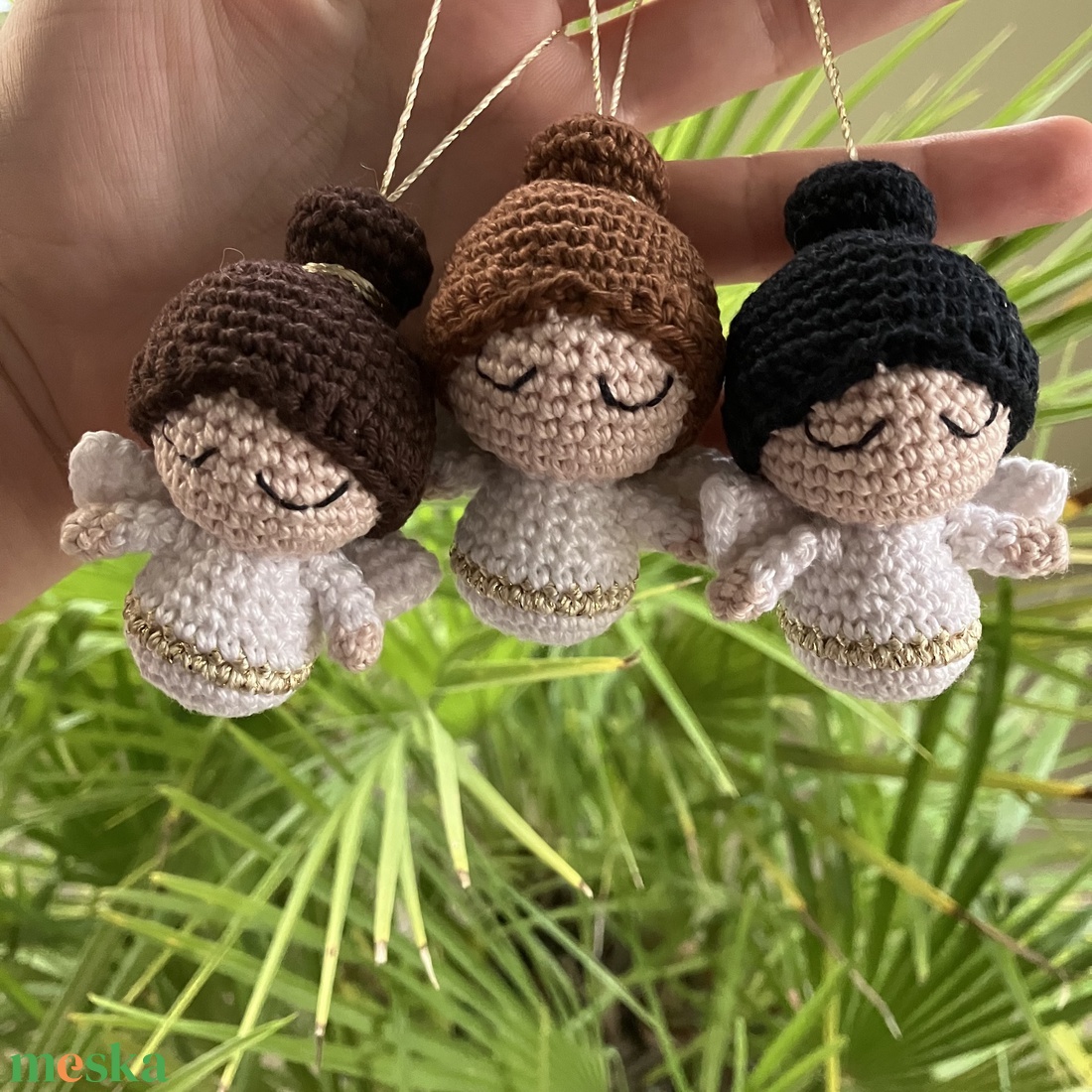 Horgolt angyalka dísz - karácsony - karácsonyi lakásdekoráció - karácsonyfadíszek - Meska.hu