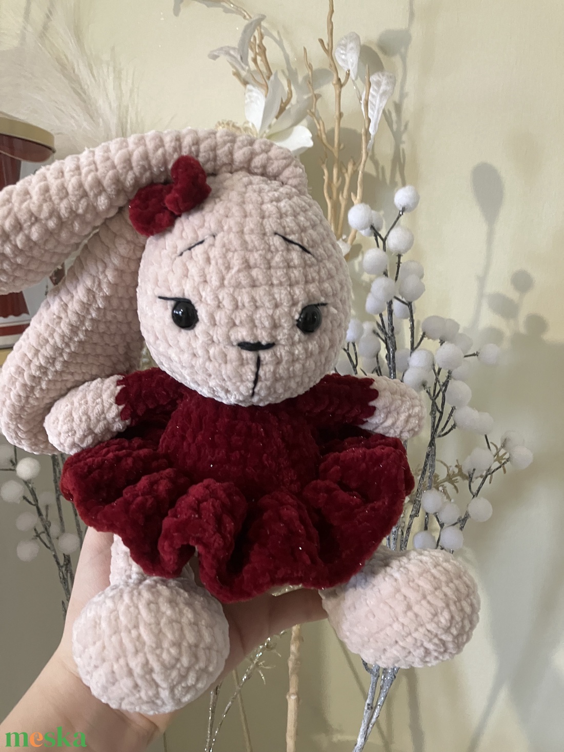 Zsenília fonalból horgolt balerina nyuszi, csillogó ruhával  - játék & sport - plüssállat & játékfigura - nyuszi - Meska.hu